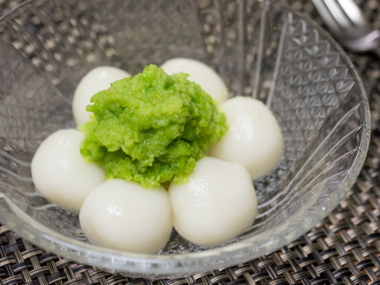 白玉だんごのずんた餅