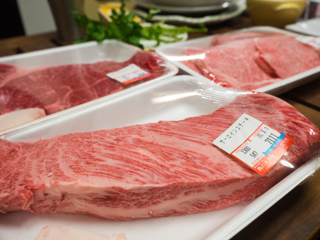 さかきのステーキ肉
