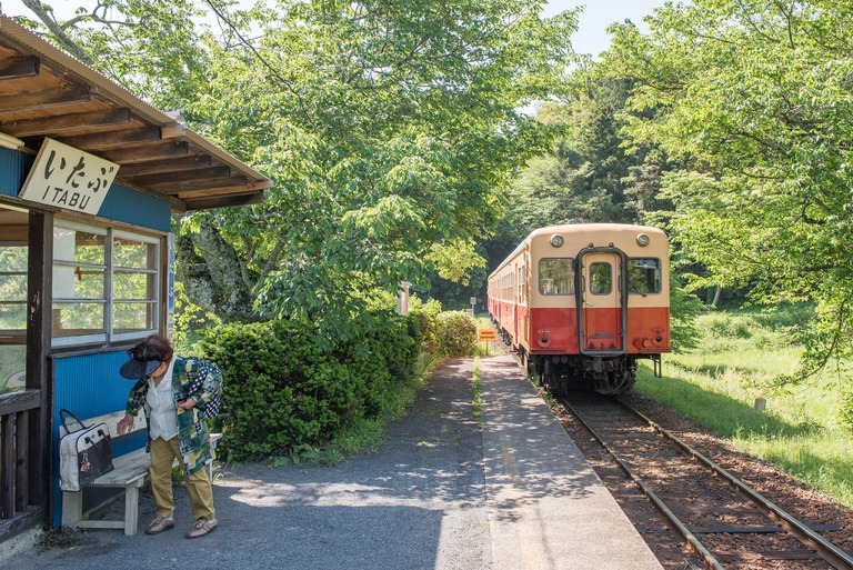 小湊鉄道2016年5月5日-13（飯給駅）