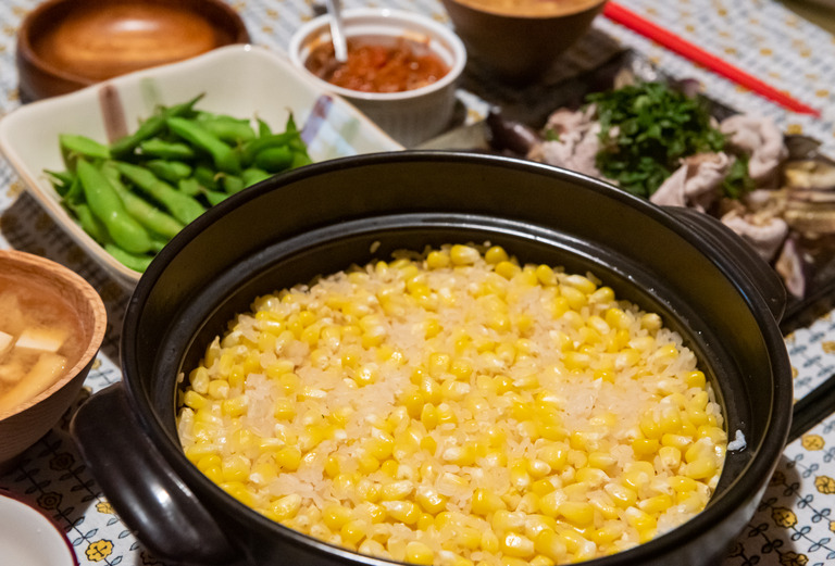 土鍋のとうもろこしご飯_1